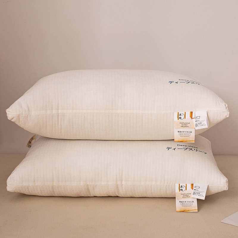 Originalni jastuk od baršunastih pamučnih pera